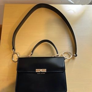 Marc Jacobs mod black shoulder bag